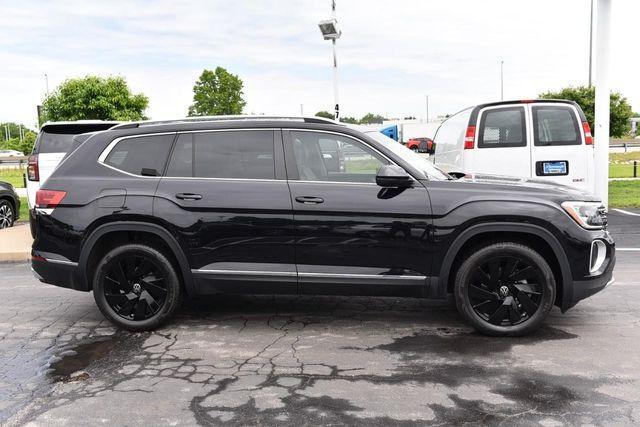 used 2025 Volkswagen Atlas car, priced at $41,615