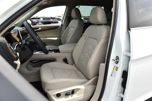 new 2026 Volkswagen Atlas car, priced at $44,828