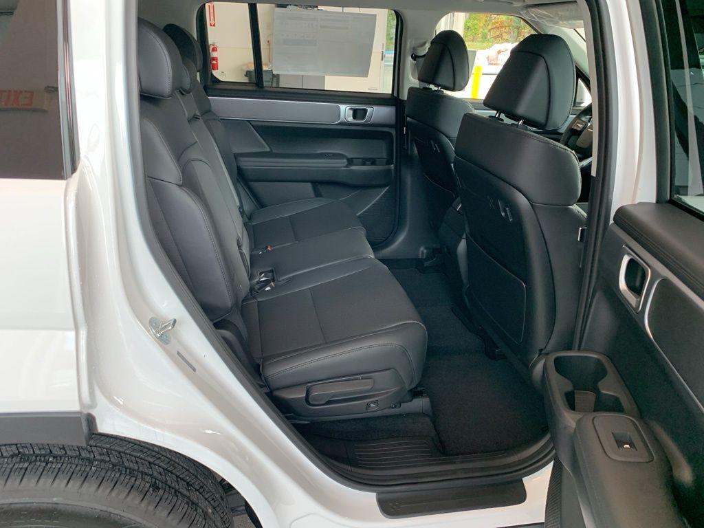 new 2026 Hyundai Santa Fe car, priced at $39,000