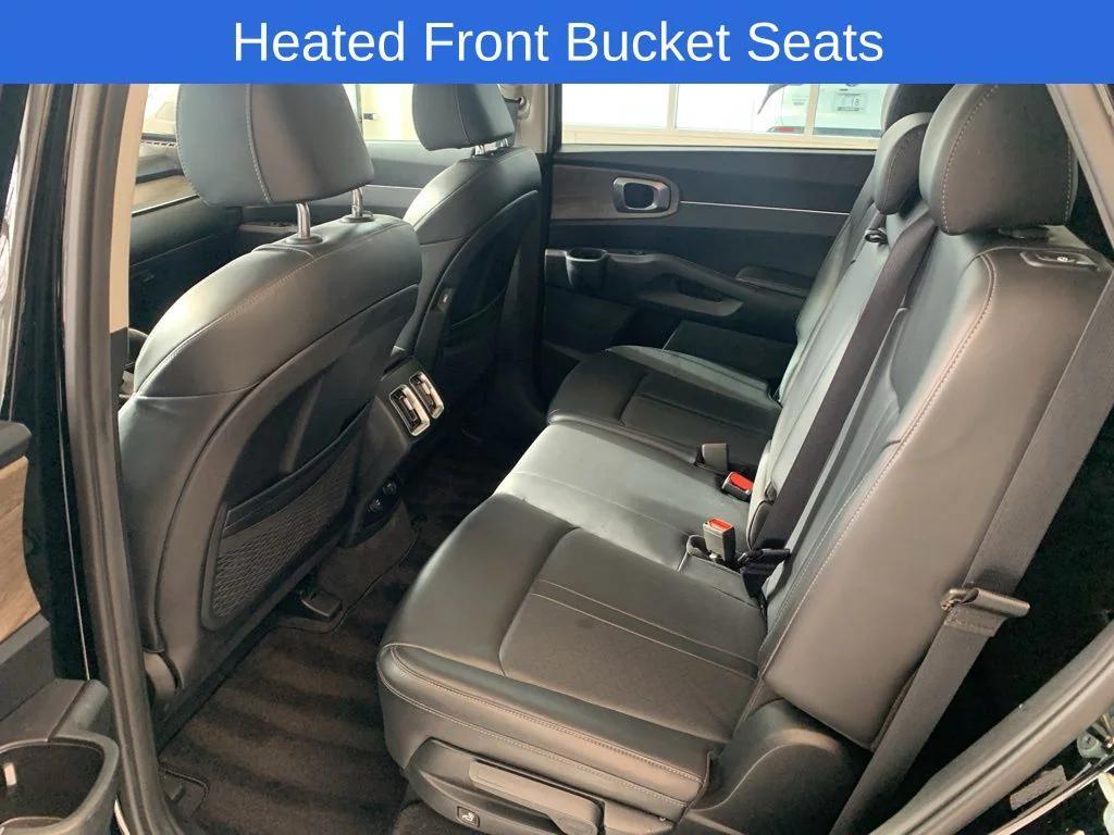 used 2023 Kia Sorento car, priced at $28,500