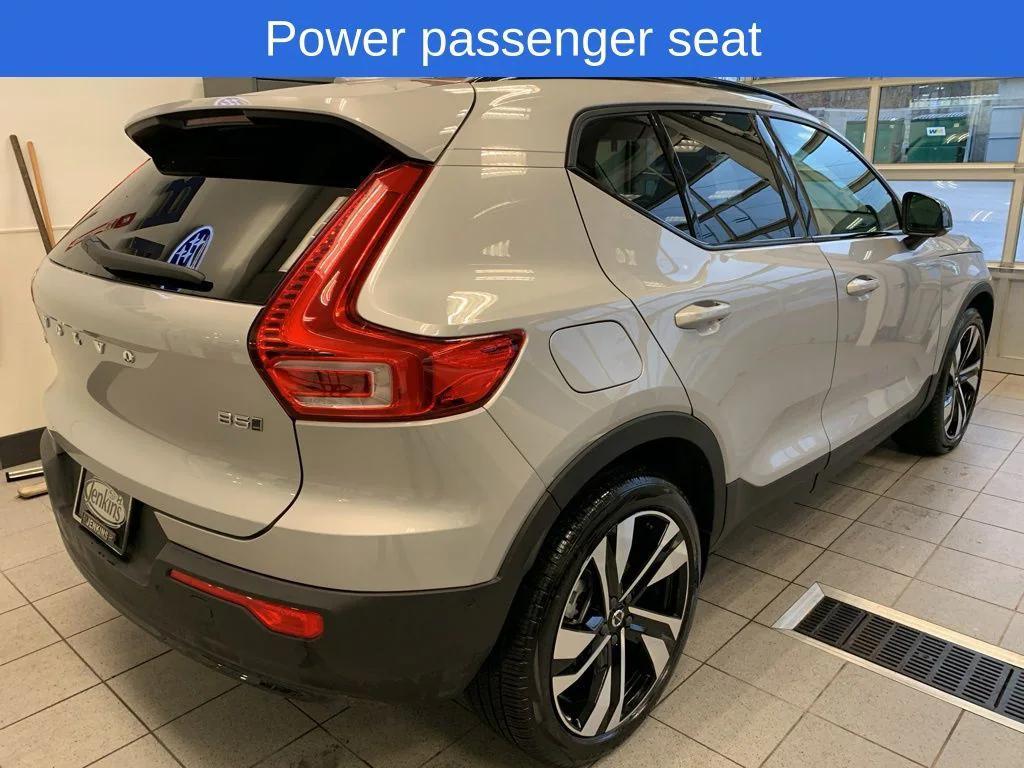 used 2025 Volvo XC40 car, priced at $33,500