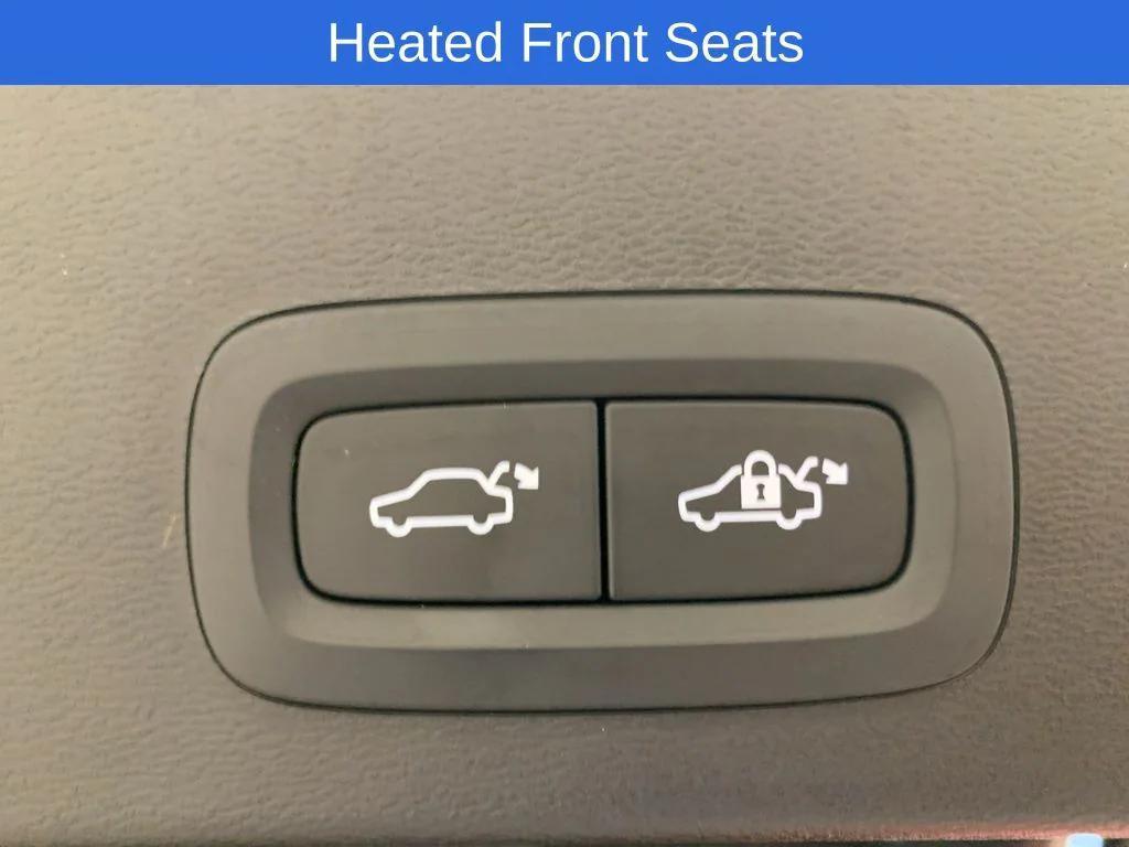 used 2025 Volvo XC40 car, priced at $33,500