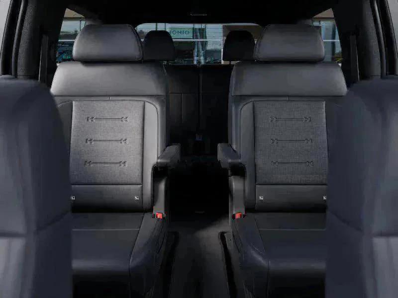 new 2026 Hyundai SANTA FE HEV car, priced at $50,000