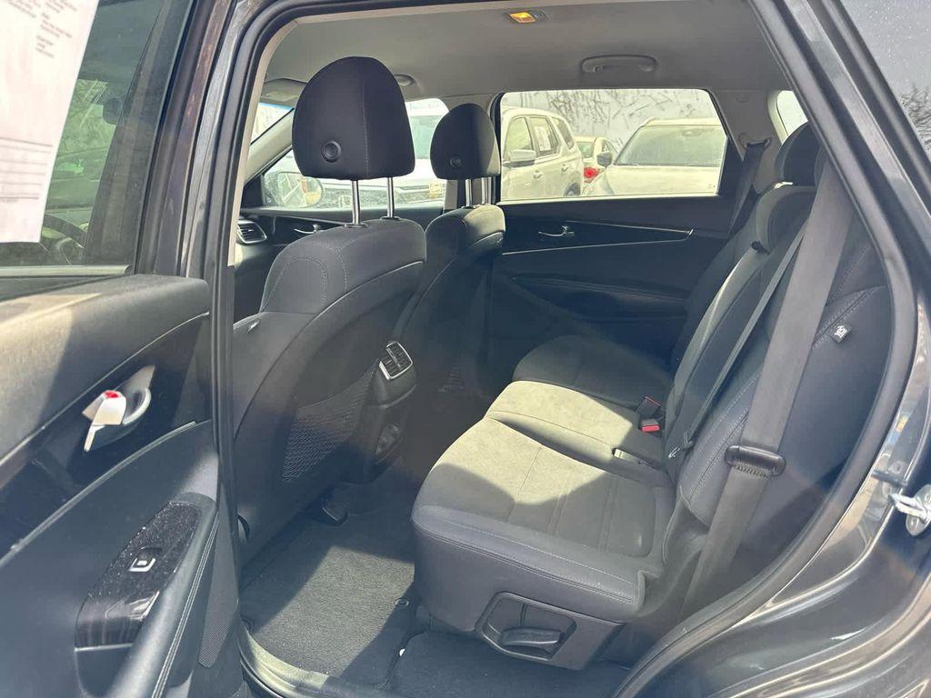 used 2020 Kia Sorento car, priced at $15,637