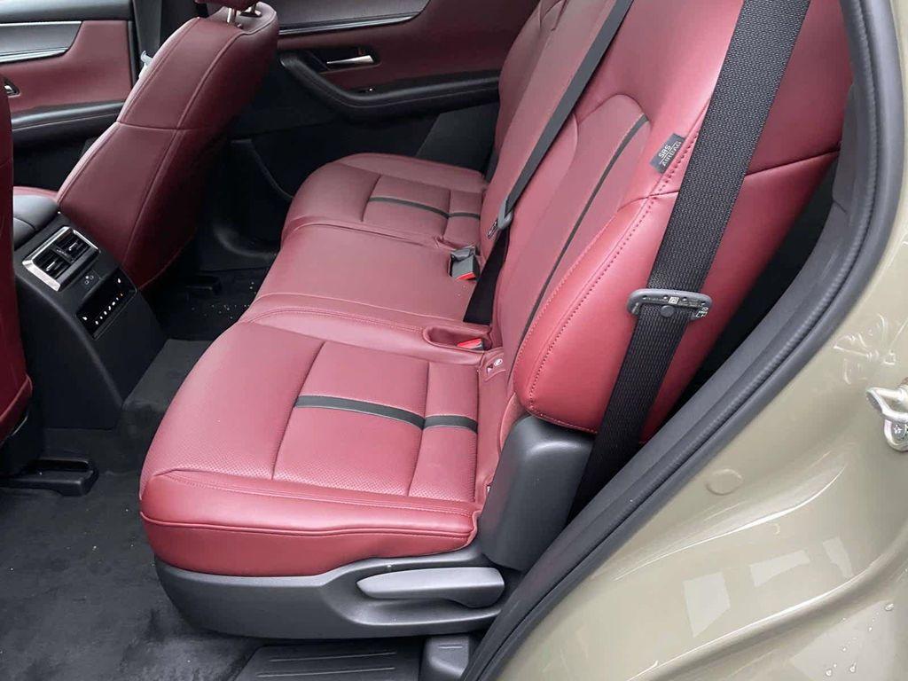 new 2025 Mazda CX-70 PHEV car, priced at $57,362