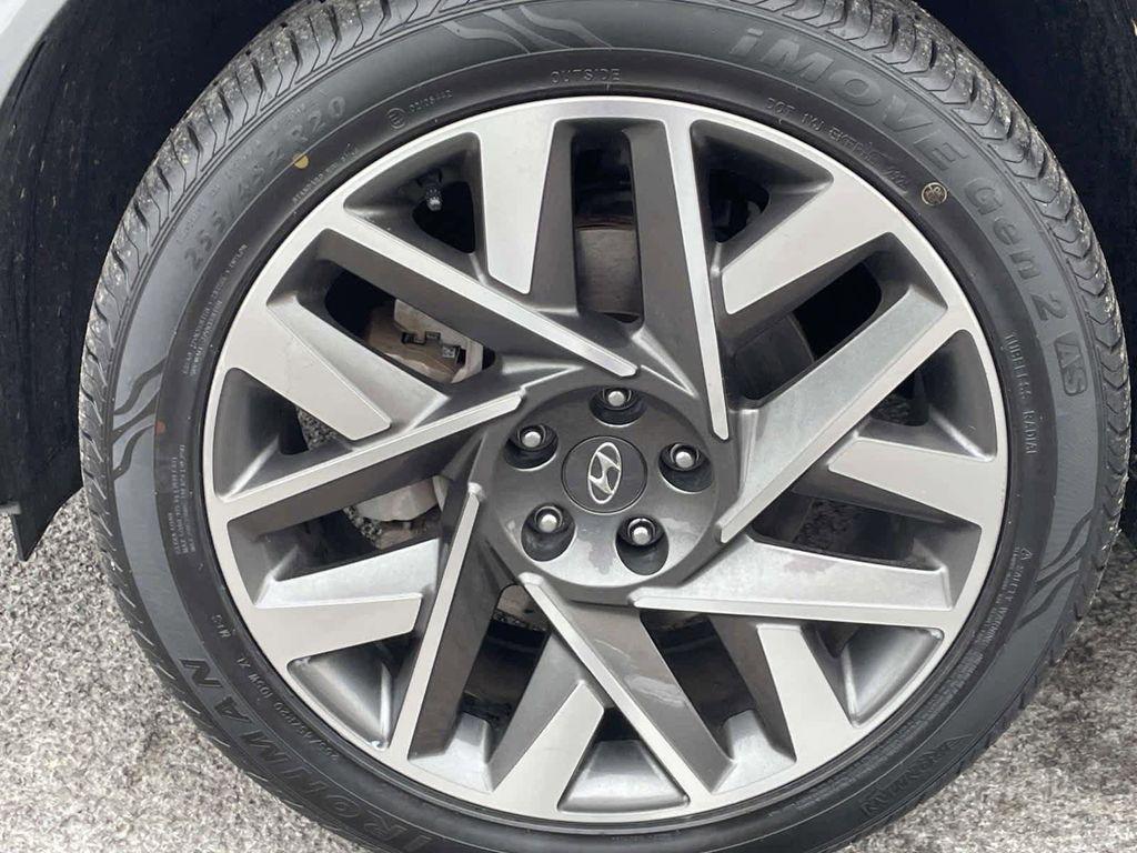 used 2023 Hyundai Santa Fe car, priced at $27,088