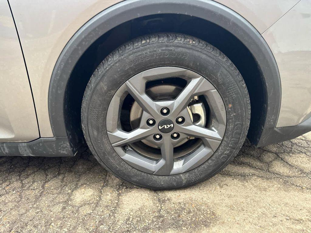 used 2025 Kia K4 car, priced at $20,190