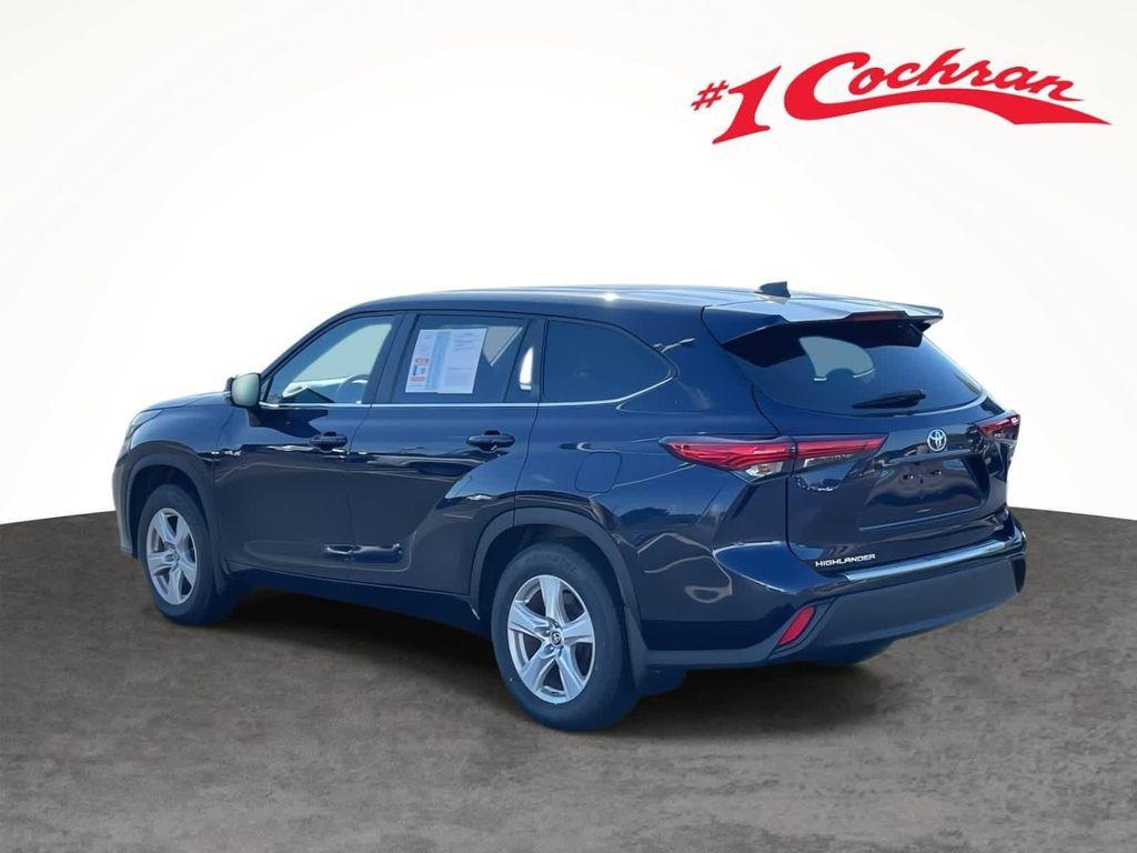 used 2023 Toyota Highlander car, priced at $33,708