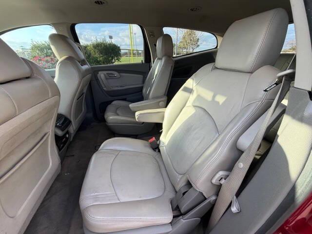 used 2012 Chevrolet Traverse car, priced at $6,995