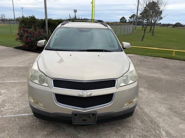 used 2011 Chevrolet Traverse car, priced at $8,995