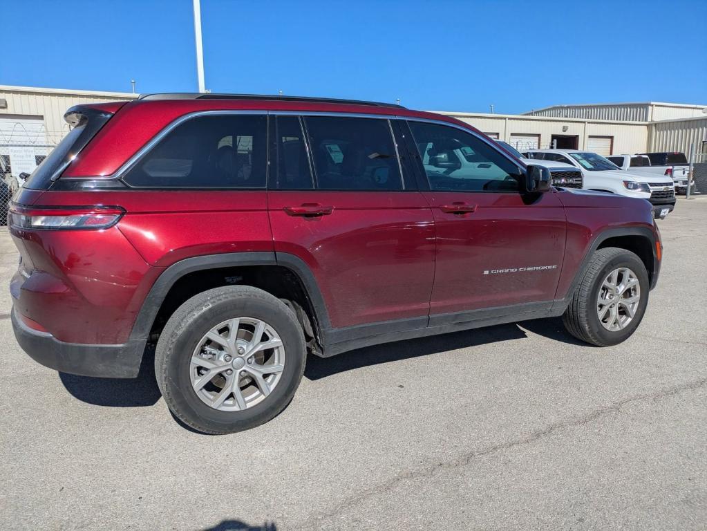 used 2025 Jeep Grand Cherokee car, priced at $44,985