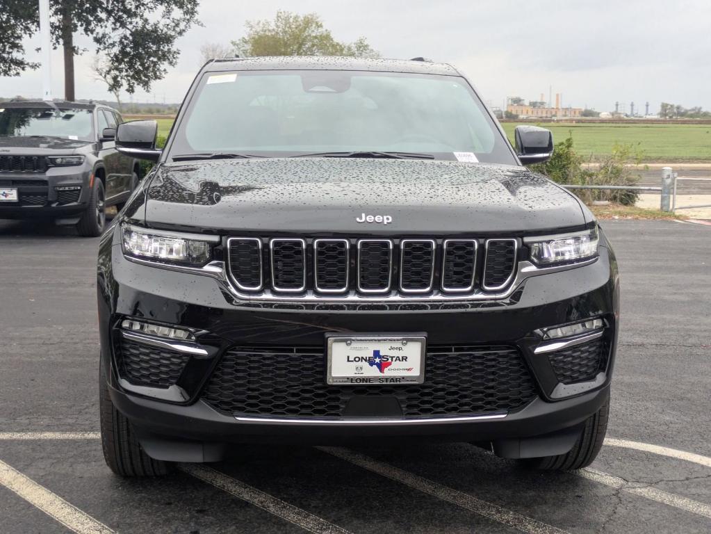 new 2025 Jeep Grand Cherokee car, priced at $32,745