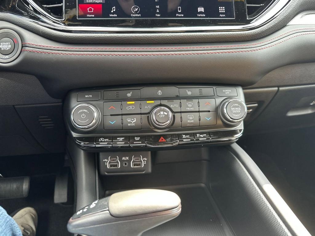 new 2026 Dodge Durango car, priced at $38,235