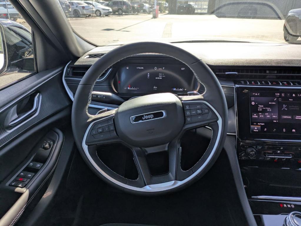 new 2025 Jeep Grand Cherokee car, priced at $34,135