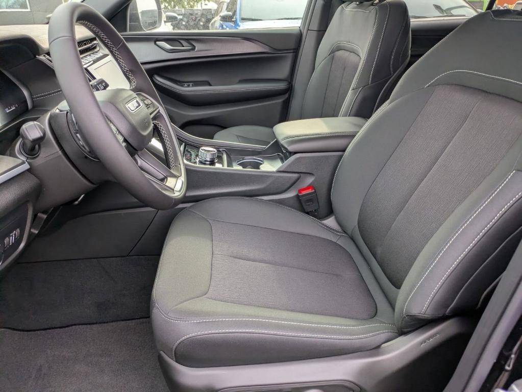 new 2025 Jeep Grand Cherokee L car, priced at $34,725