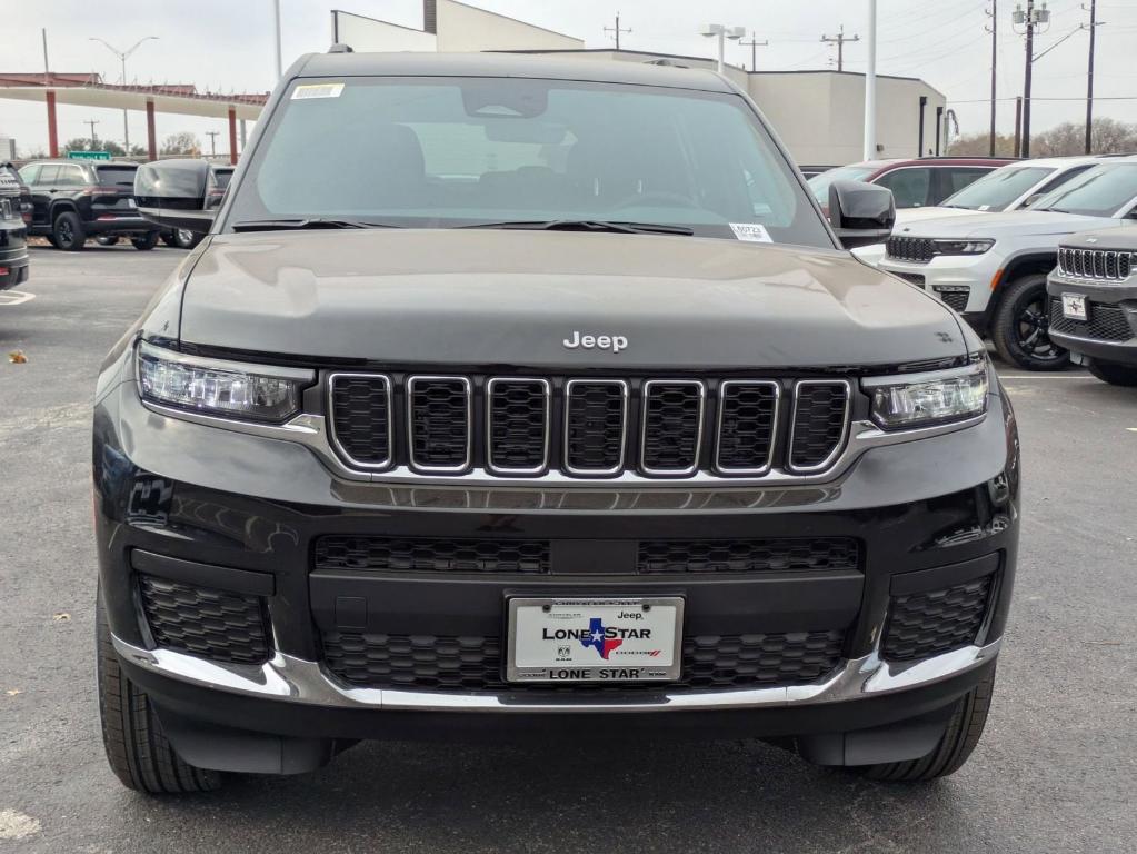 new 2025 Jeep Grand Cherokee L car, priced at $34,725