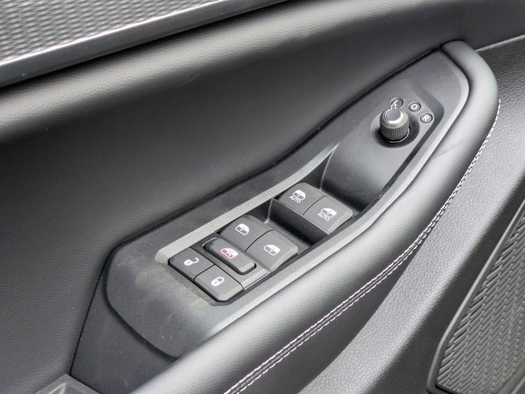 new 2025 Jeep Grand Cherokee L car, priced at $34,725