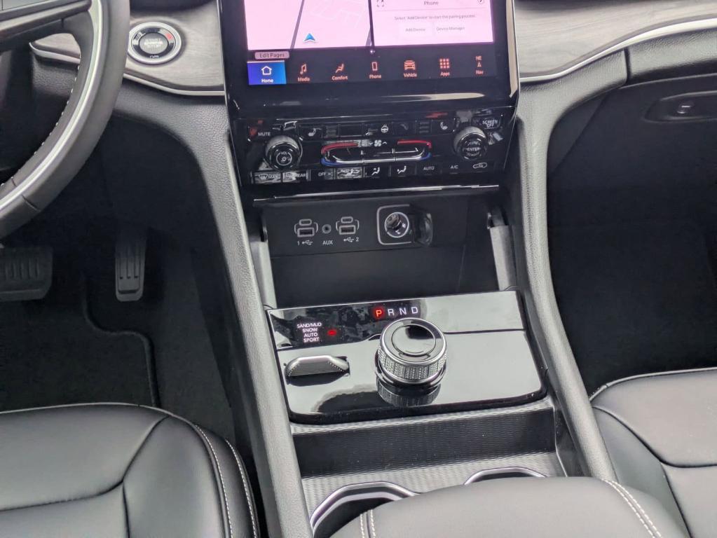 new 2025 Jeep Grand Cherokee L car, priced at $43,125