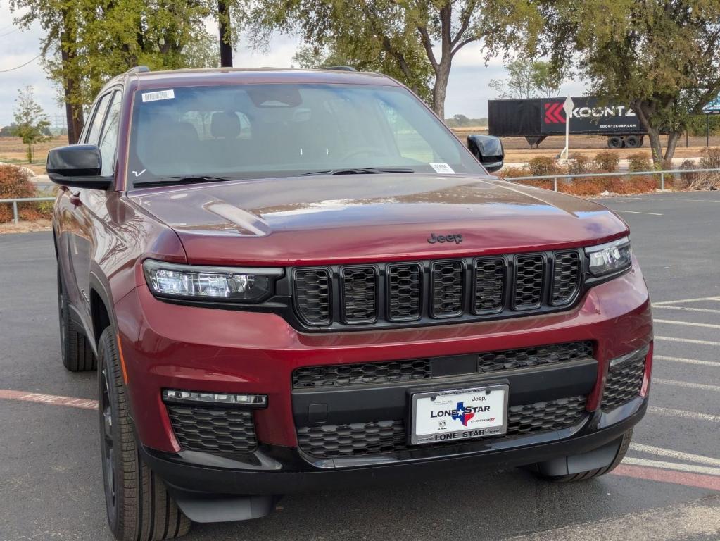 new 2025 Jeep Grand Cherokee L car, priced at $39,720