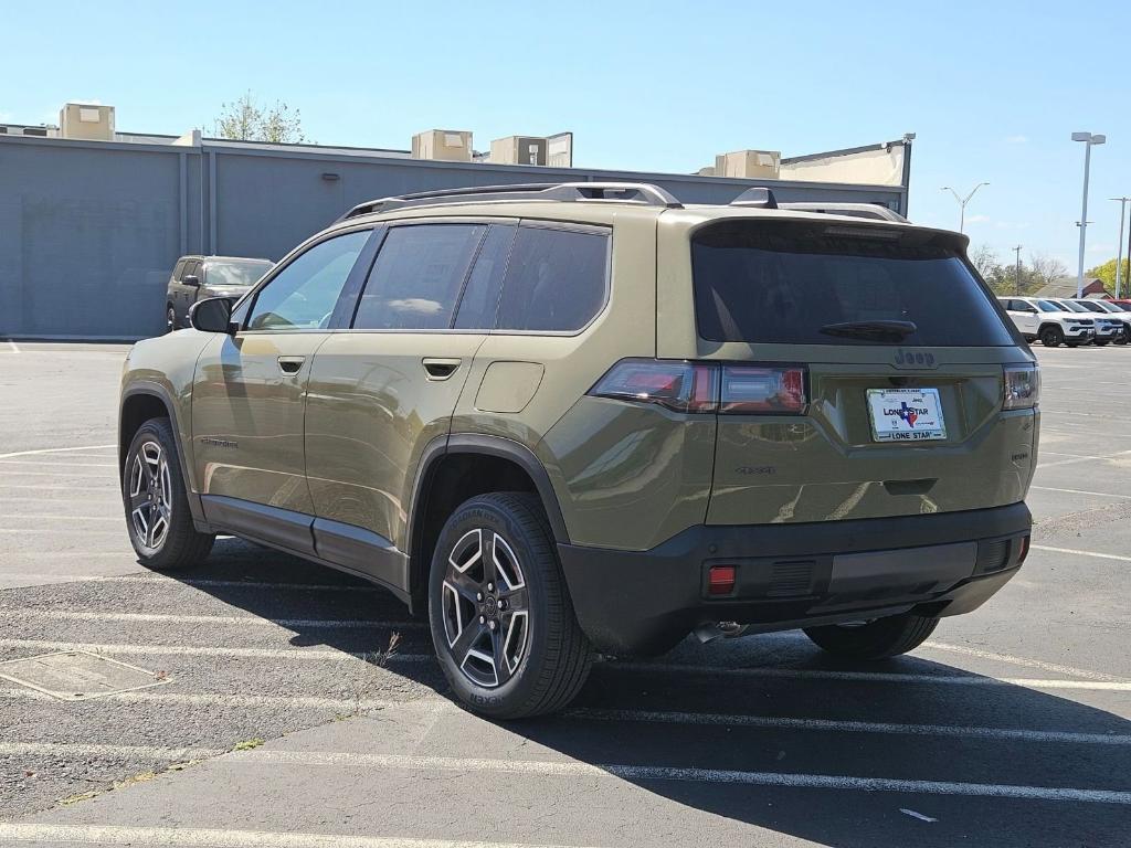 new 2026 Jeep Cherokee car, priced at $38,085