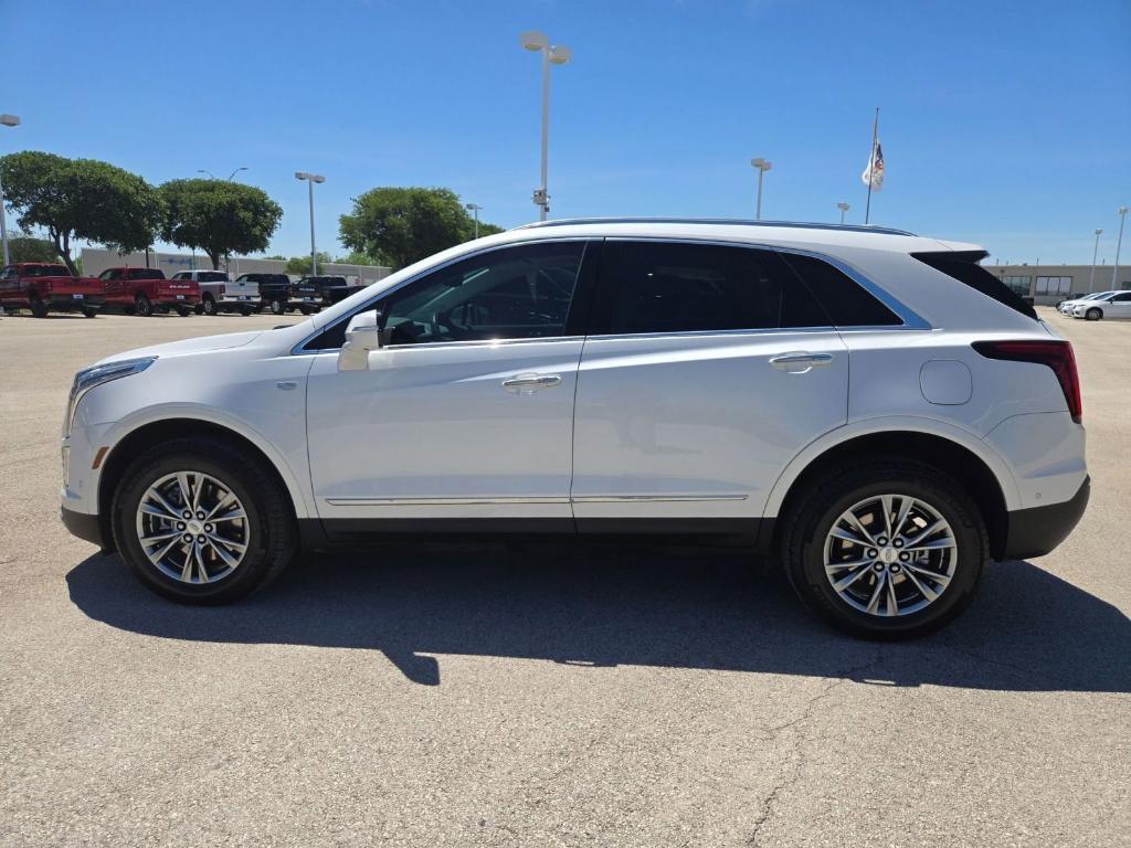 used 2023 Cadillac XT5 car, priced at $29,985