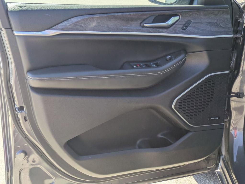 used 2022 Jeep Grand Cherokee 4xe car, priced at $45,775