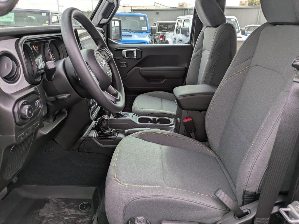 new 2026 Jeep Wrangler car, priced at $33,050