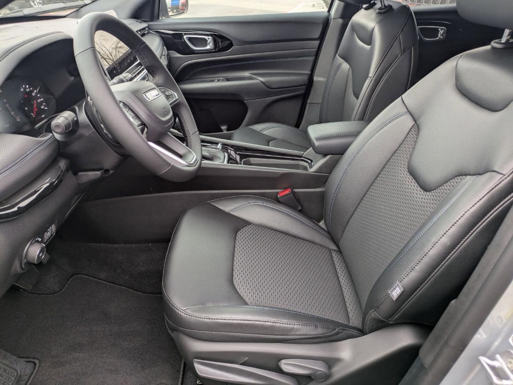 new 2026 Jeep Compass car, priced at $28,580