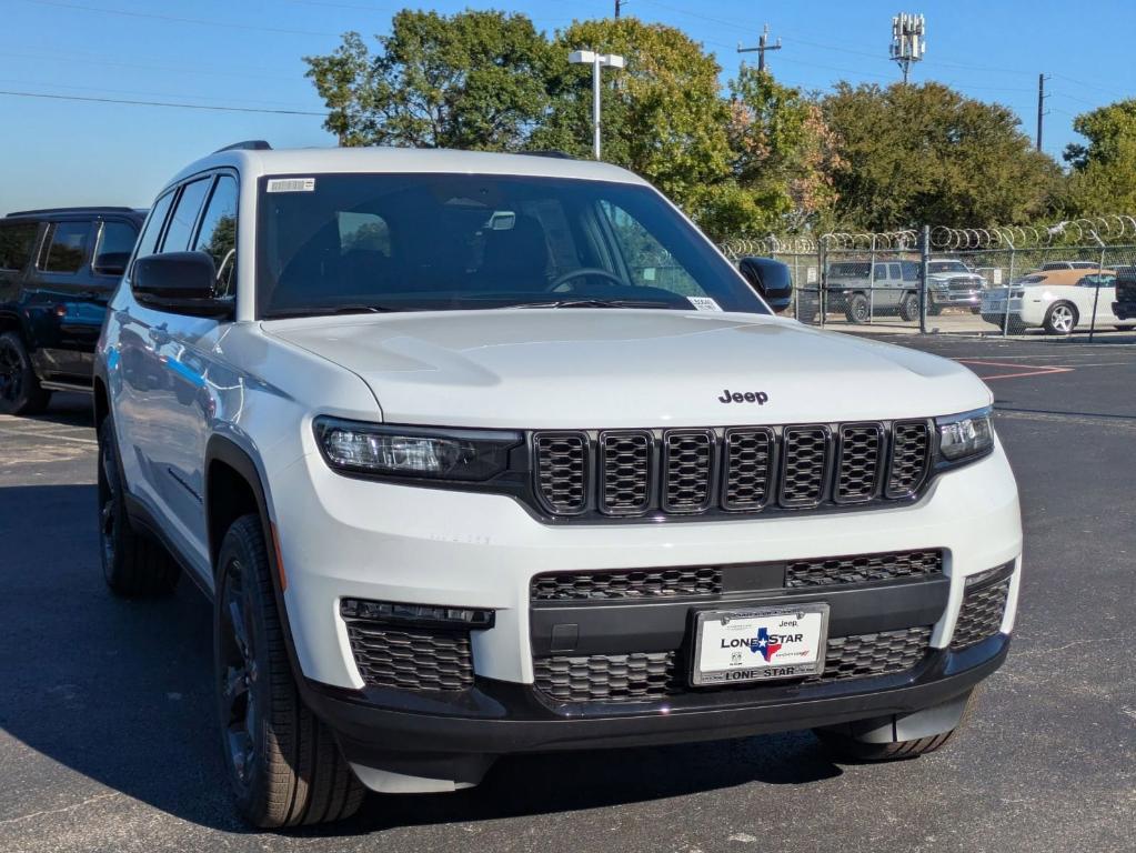 new 2025 Jeep Grand Cherokee L car, priced at $43,125