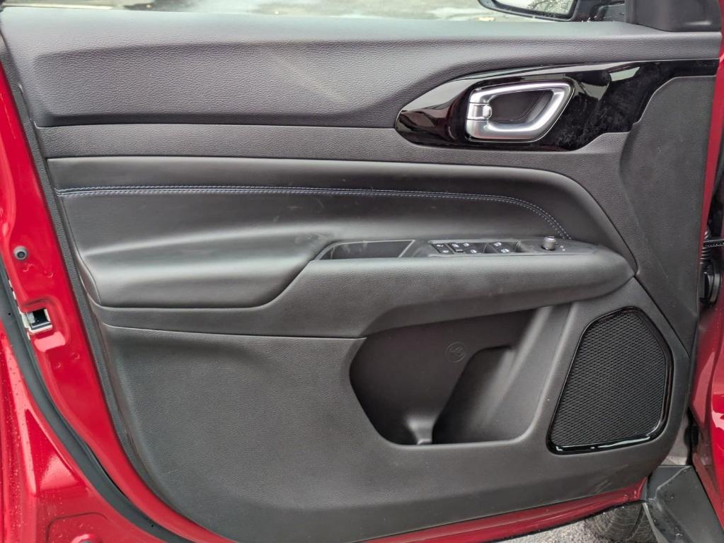 new 2026 Jeep Compass car, priced at $28,485