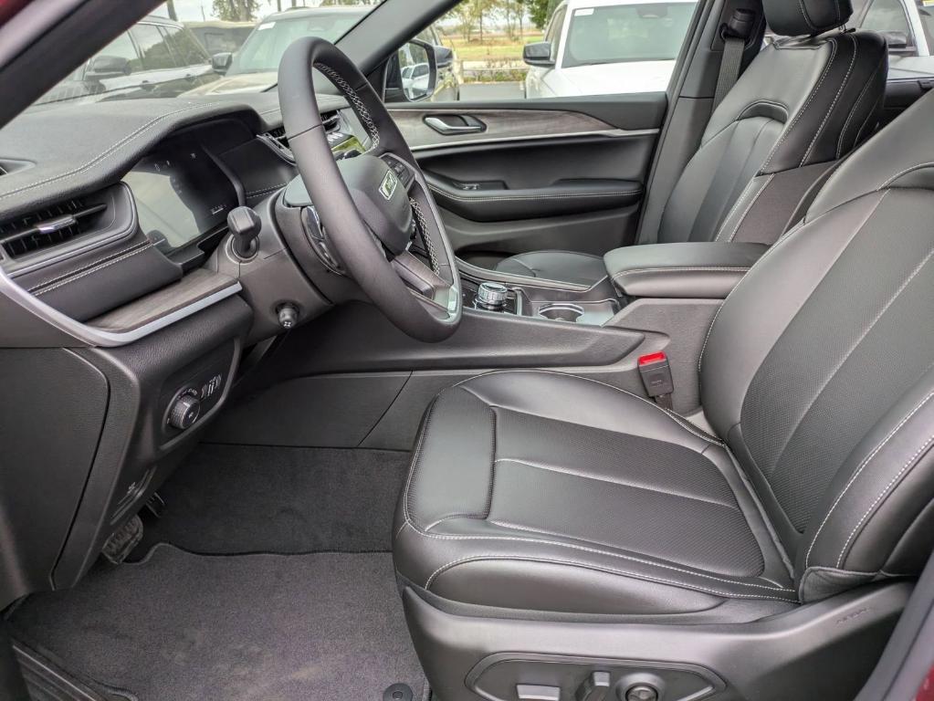 new 2025 Jeep Grand Cherokee L car, priced at $42,535