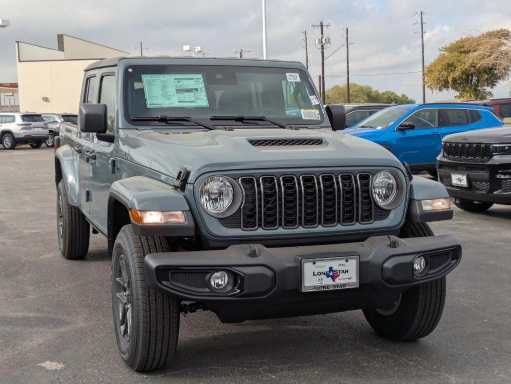 new 2025 Jeep Gladiator car, priced at $38,685