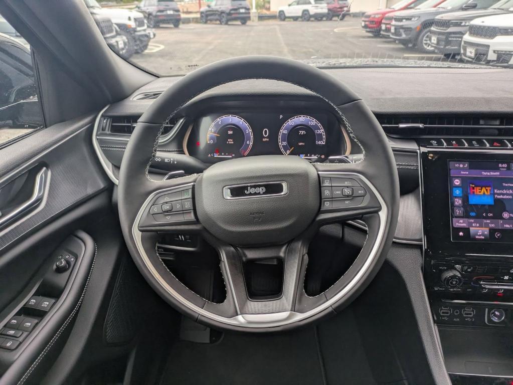 new 2025 Jeep Grand Cherokee car, priced at $34,125