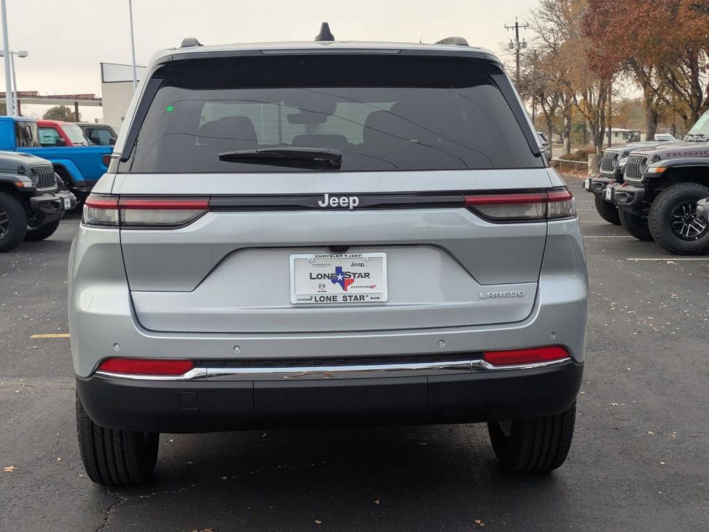 new 2025 Jeep Grand Cherokee car, priced at $31,770