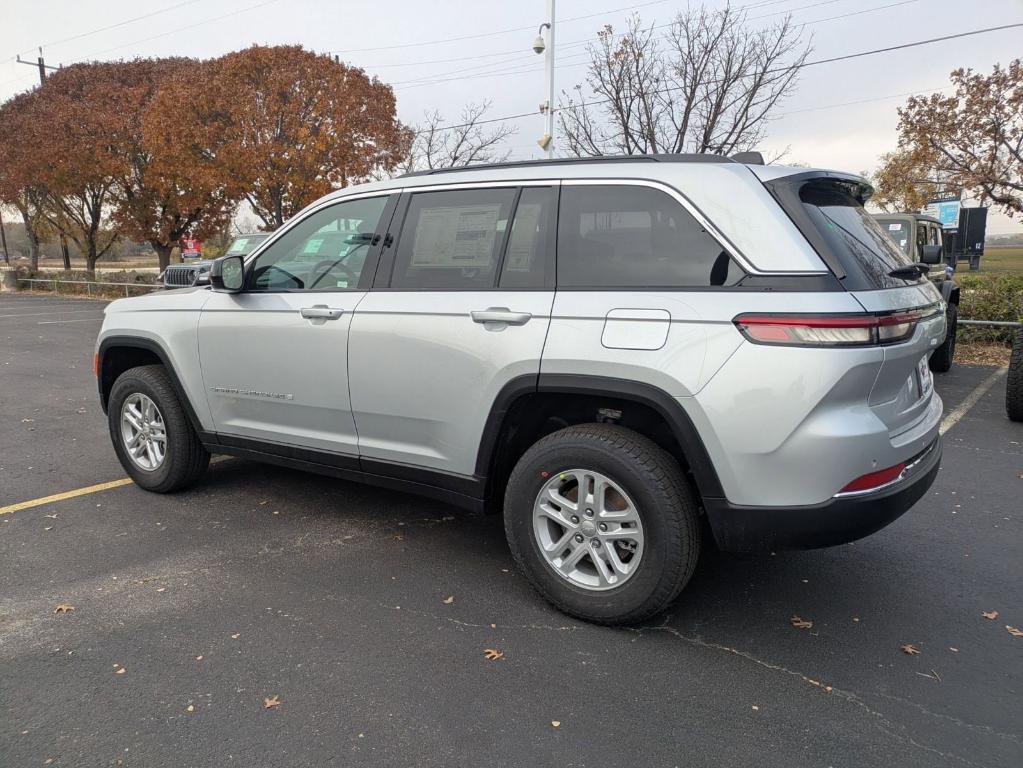 new 2025 Jeep Grand Cherokee car, priced at $31,770
