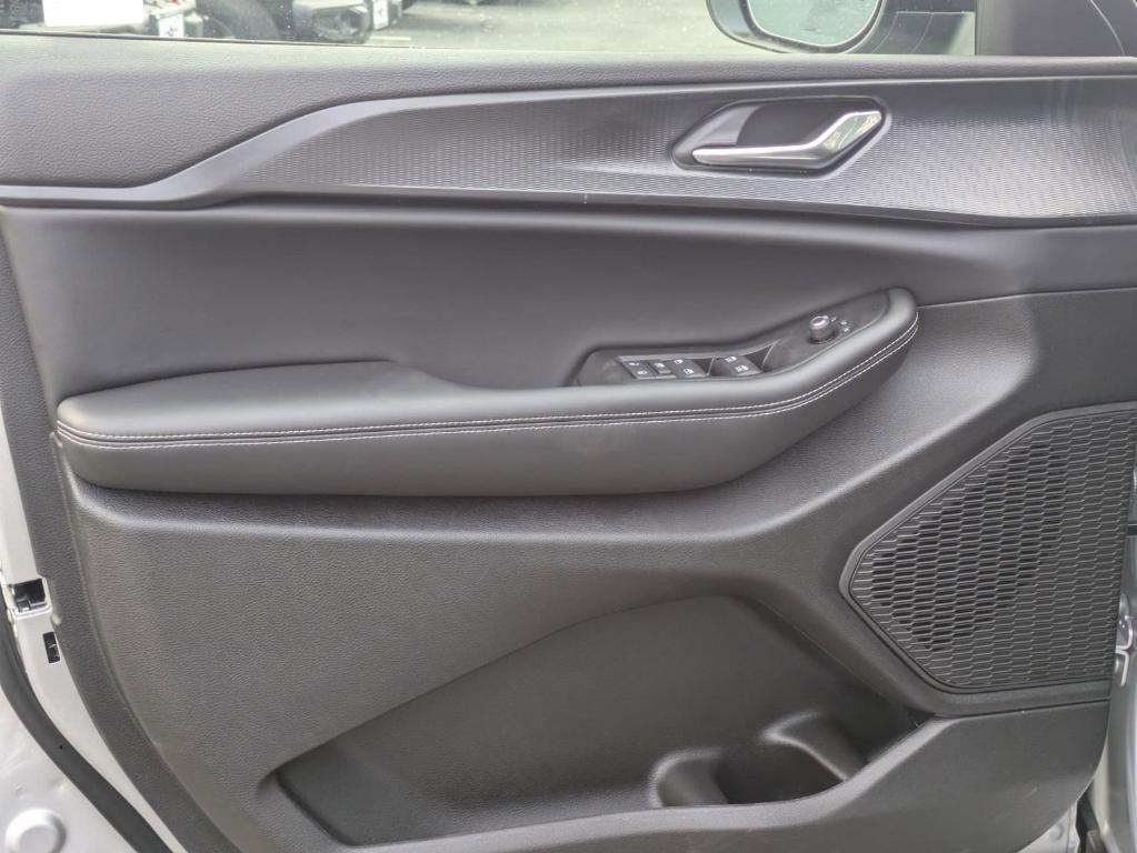 new 2025 Jeep Grand Cherokee car, priced at $31,770