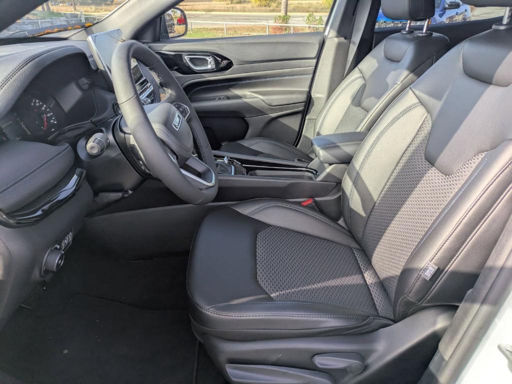 new 2026 Jeep Compass car, priced at $27,985