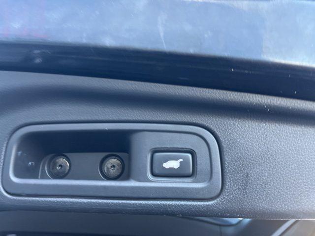 used 2016 Honda Pilot car, priced at $9,445