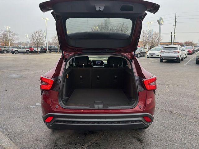 used 2024 Chevrolet Trax car, priced at $20,897