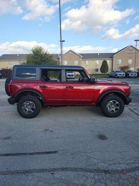 new 2025 Ford Bronco car, priced at $42,862