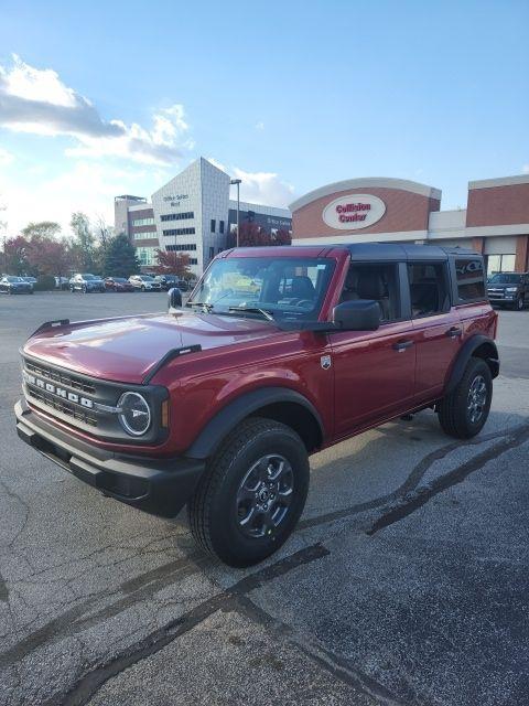 new 2025 Ford Bronco car, priced at $42,862