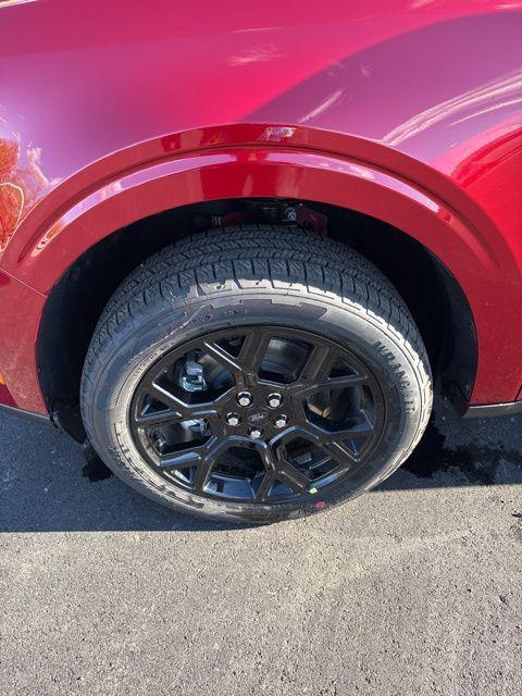 new 2025 Ford Maverick car, priced at $31,003