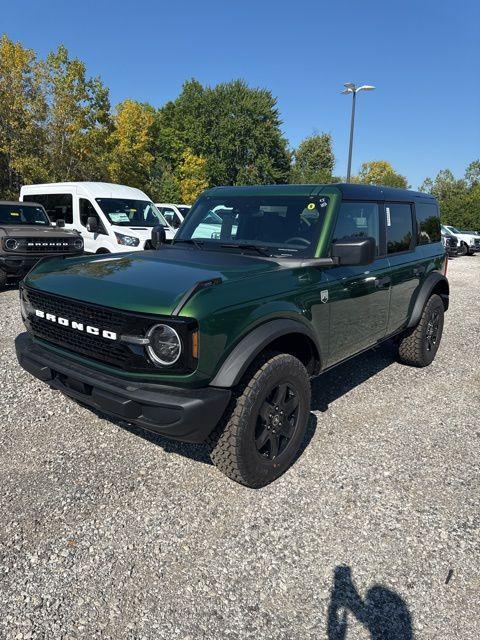 new 2025 Ford Bronco car, priced at $43,016
