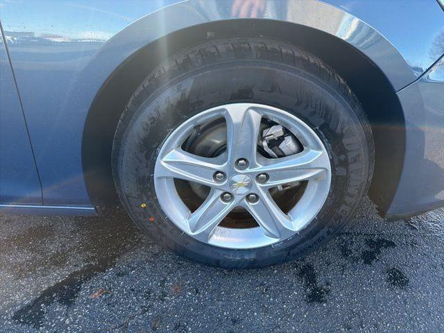 used 2024 Chevrolet Malibu car, priced at $19,992