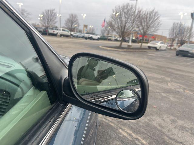 used 2008 Ford Crown Victoria car, priced at $3,855