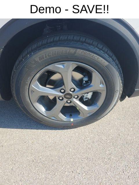 new 2026 Ford Escape car, priced at $31,454