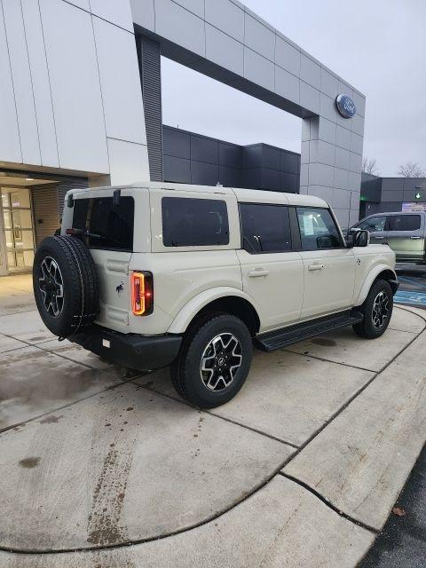 new 2025 Ford Bronco car, priced at $50,995