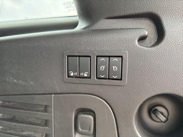 used 2016 Chevrolet Suburban car, priced at $26,437