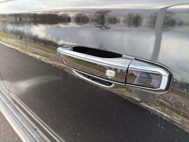 used 2016 Chevrolet Suburban car, priced at $26,437