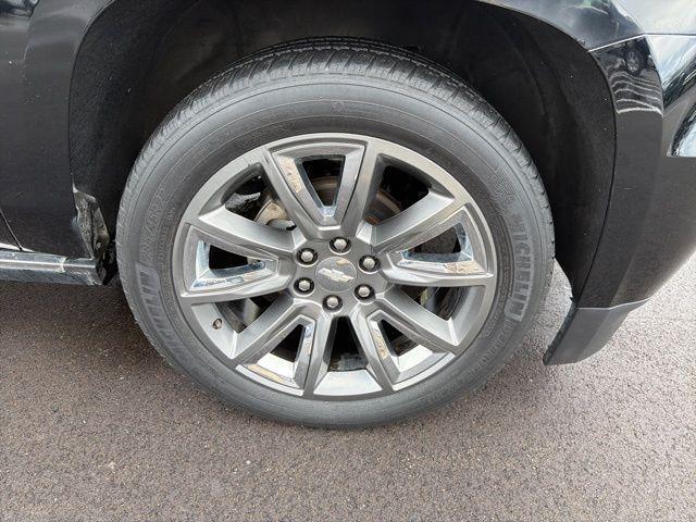 used 2016 Chevrolet Suburban car, priced at $26,437